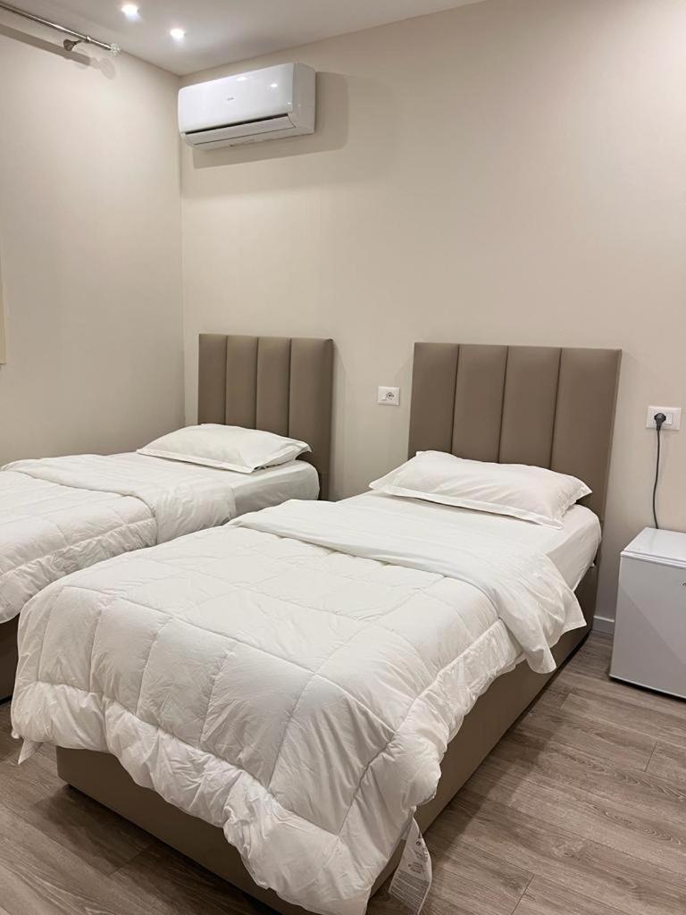 Belix Hotel Apartments, Near The Beach Durres Luaran gambar